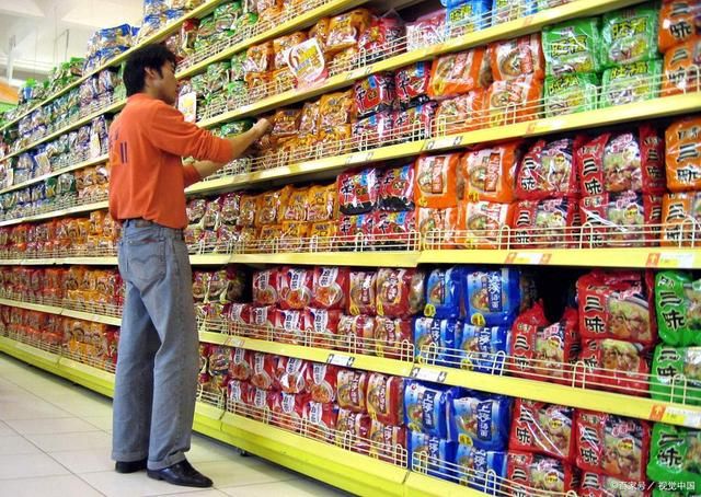 方便食品進(jìn)入熱銷(xiāo)時(shí)期，供不應(yīng)求狀況持續(xù)